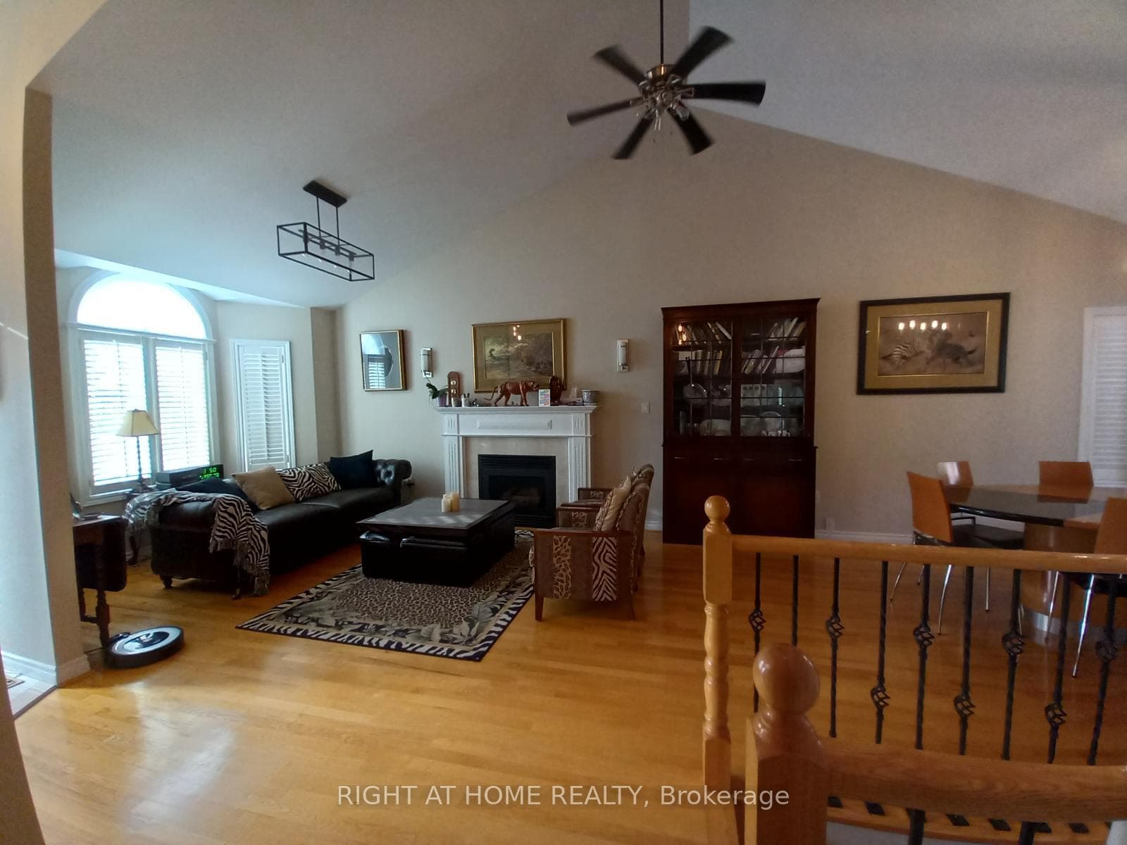 27 Thicketwood Boulevard photo 32