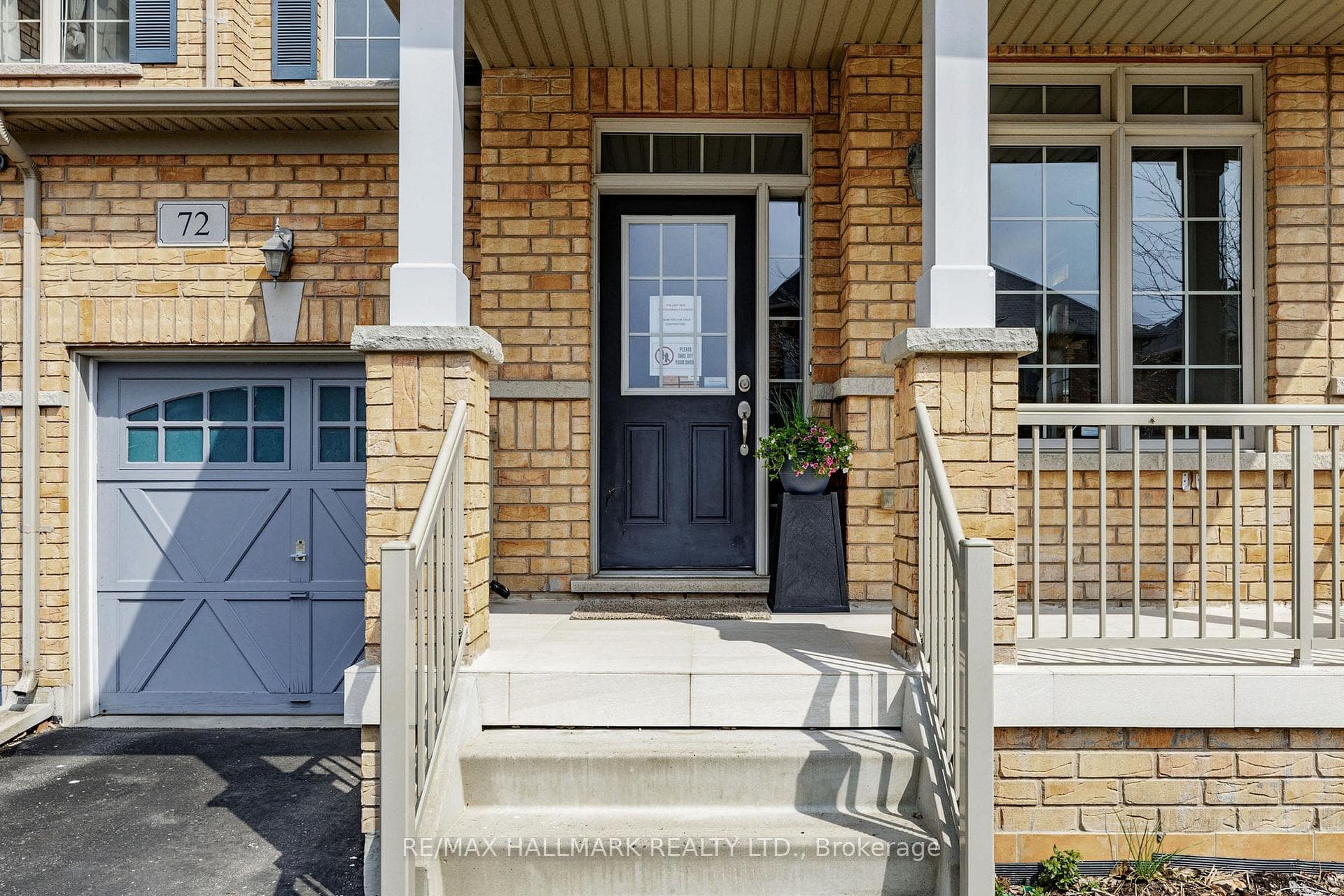 72 Carolina Rose Crescent photo 3