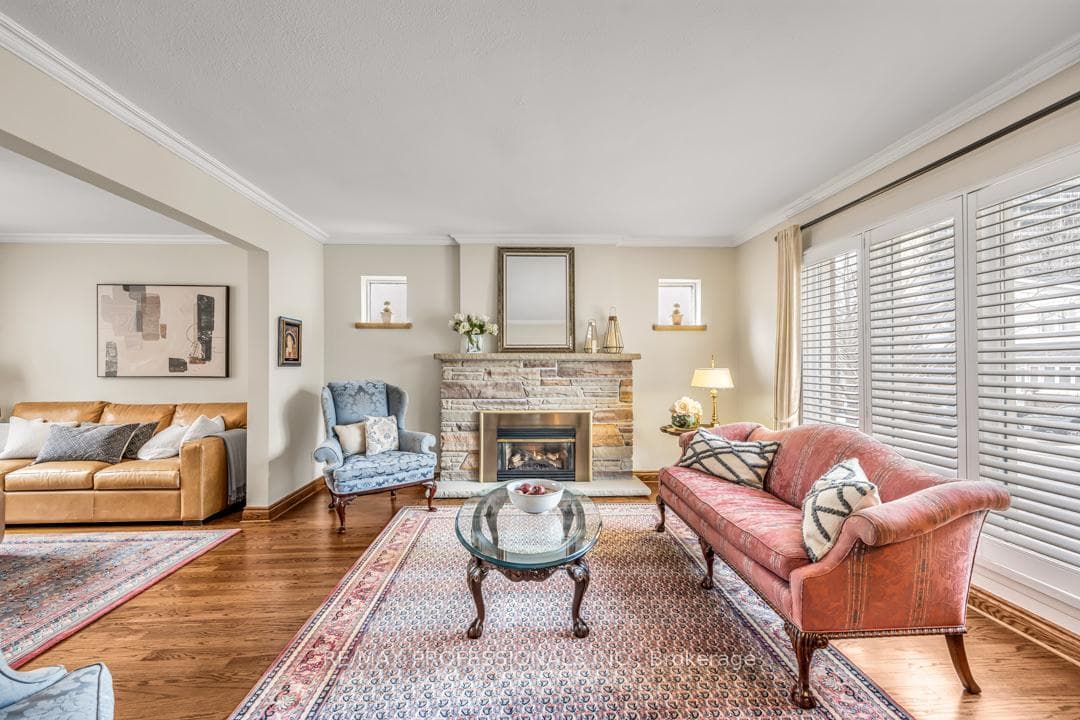39 Montgomery Avenue photo 5