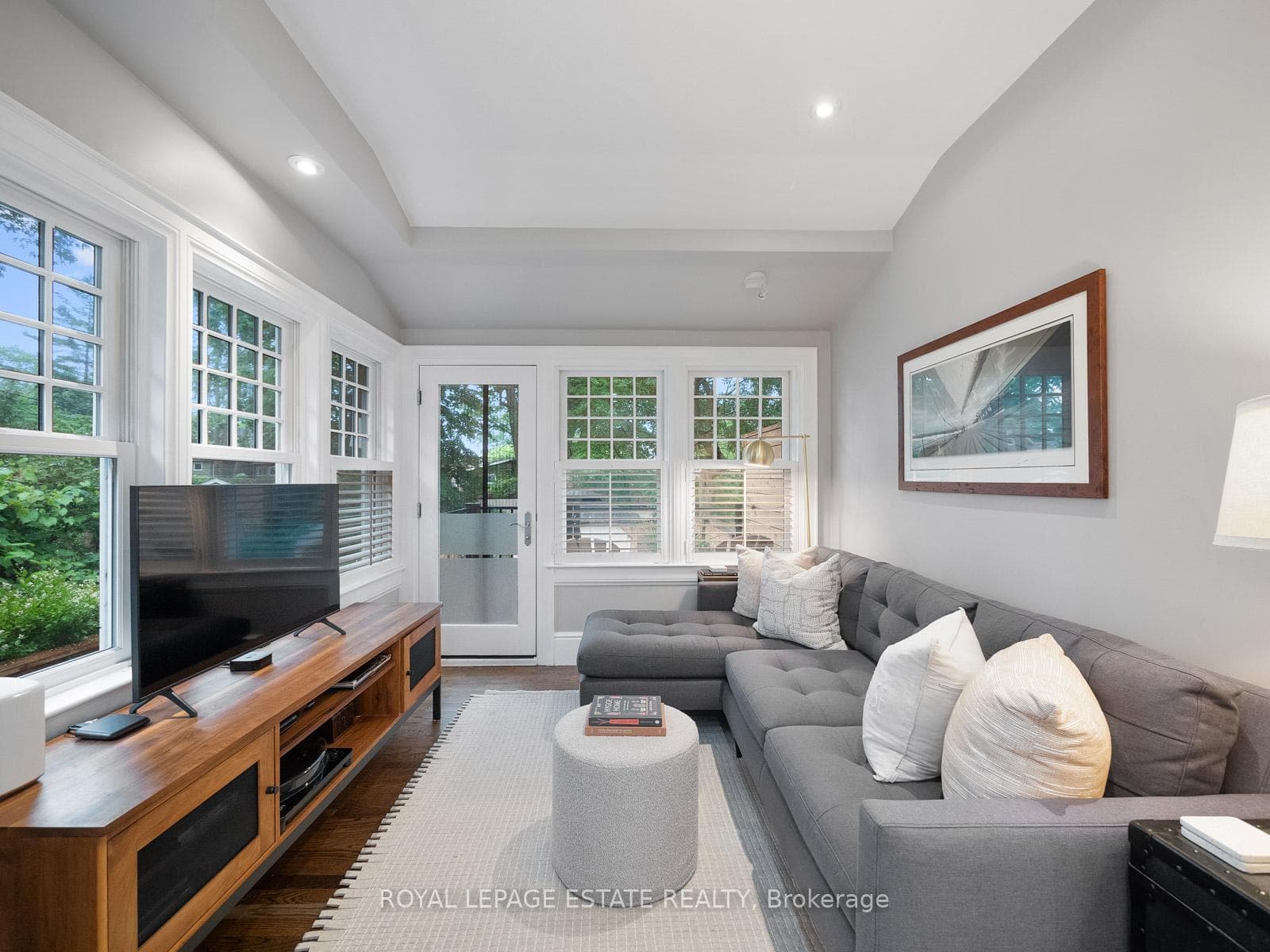 5 Balmy Avenue photo 16