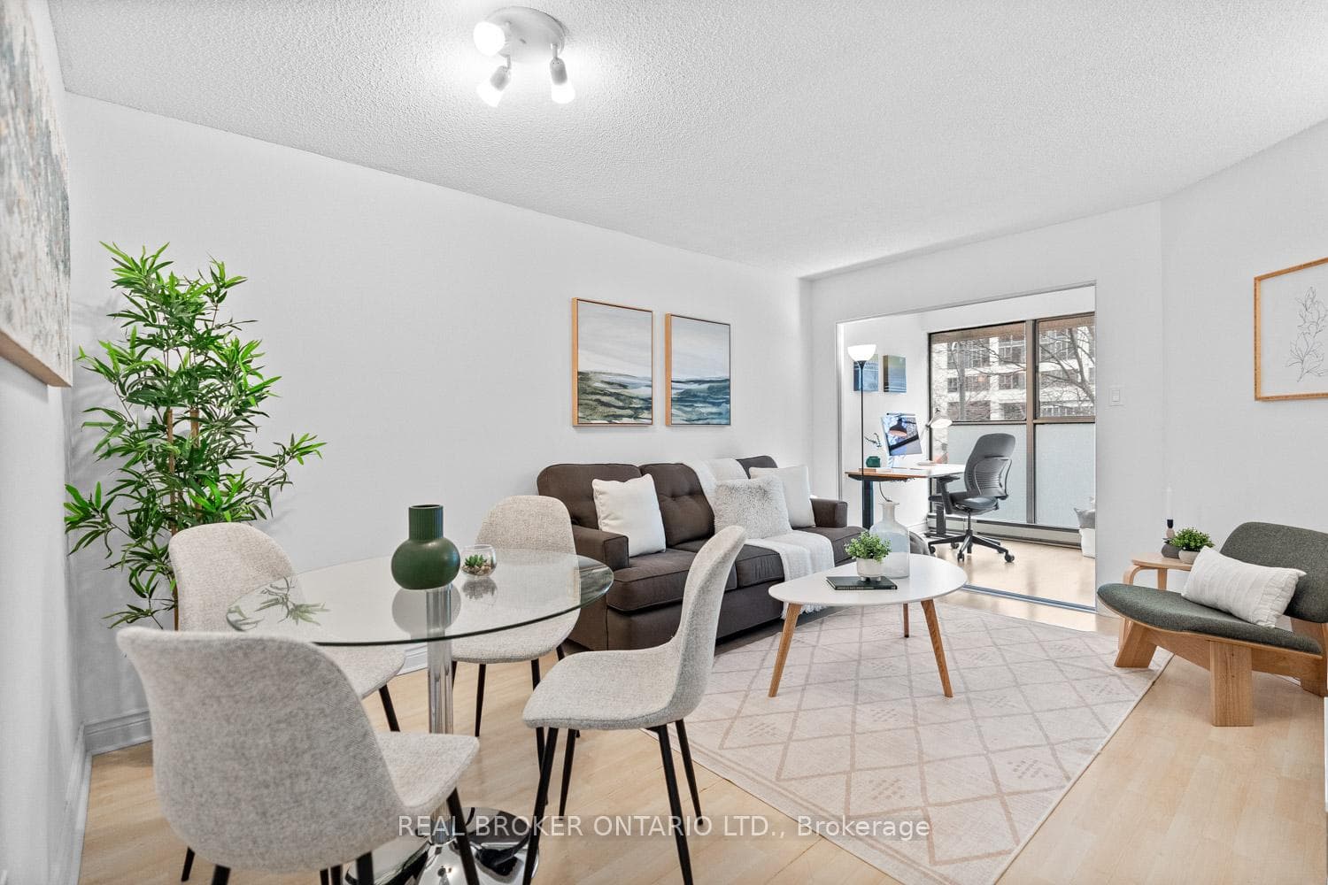 65 Scadding Avenue Unit 223 photo 1