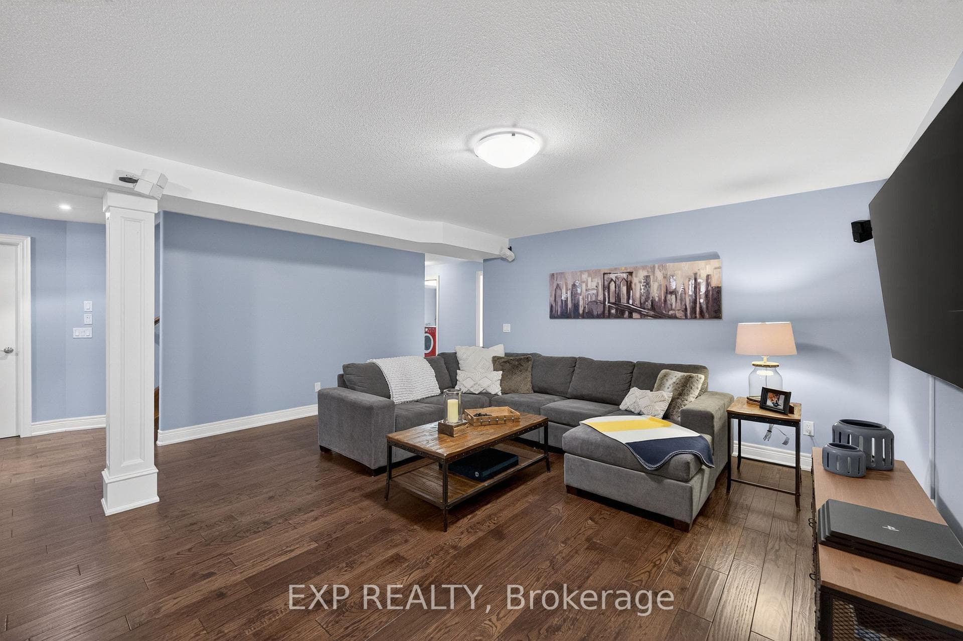 8736 Angie Drive photo 36
