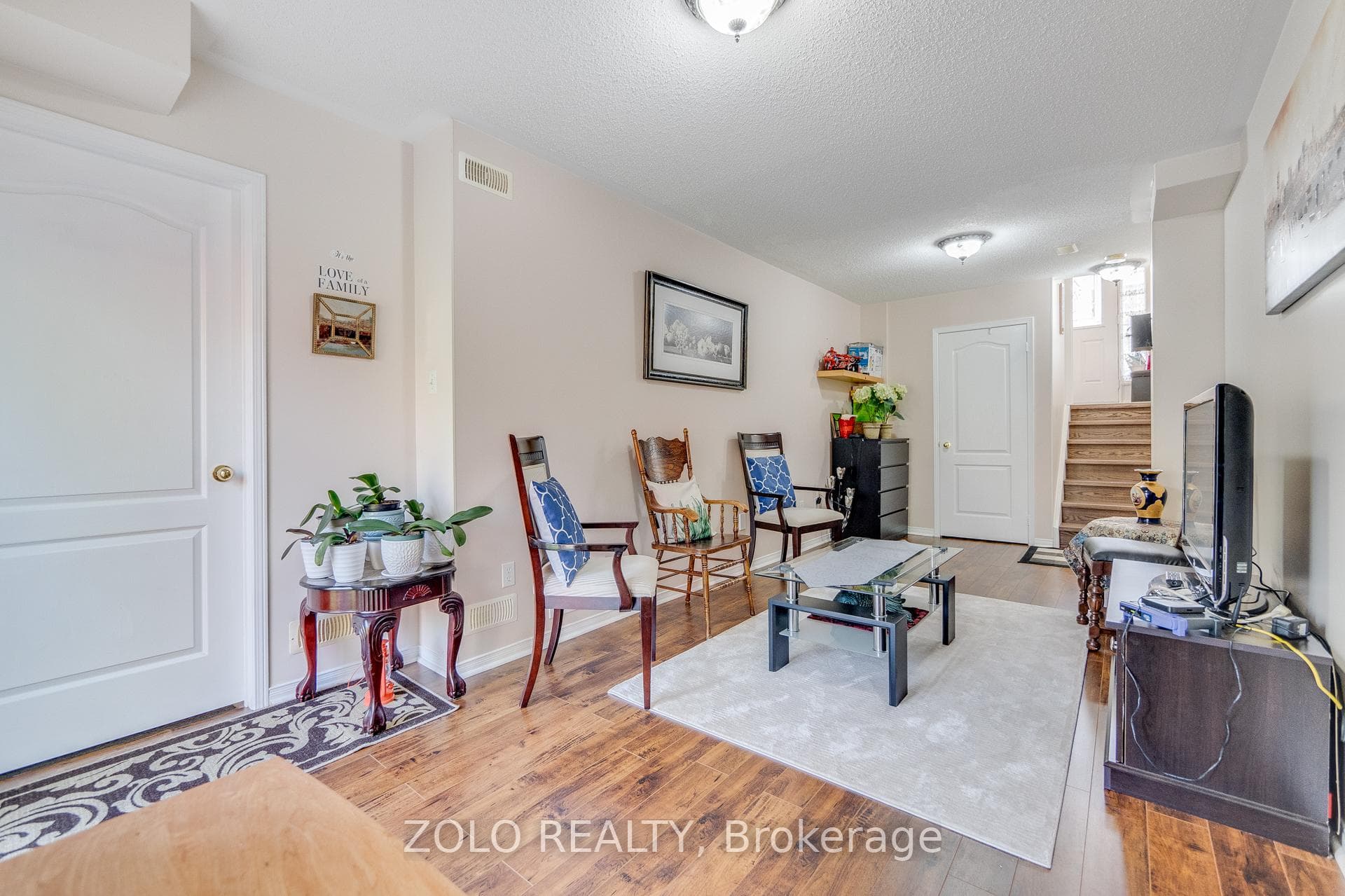 1265 Lamont Crescent photo 28