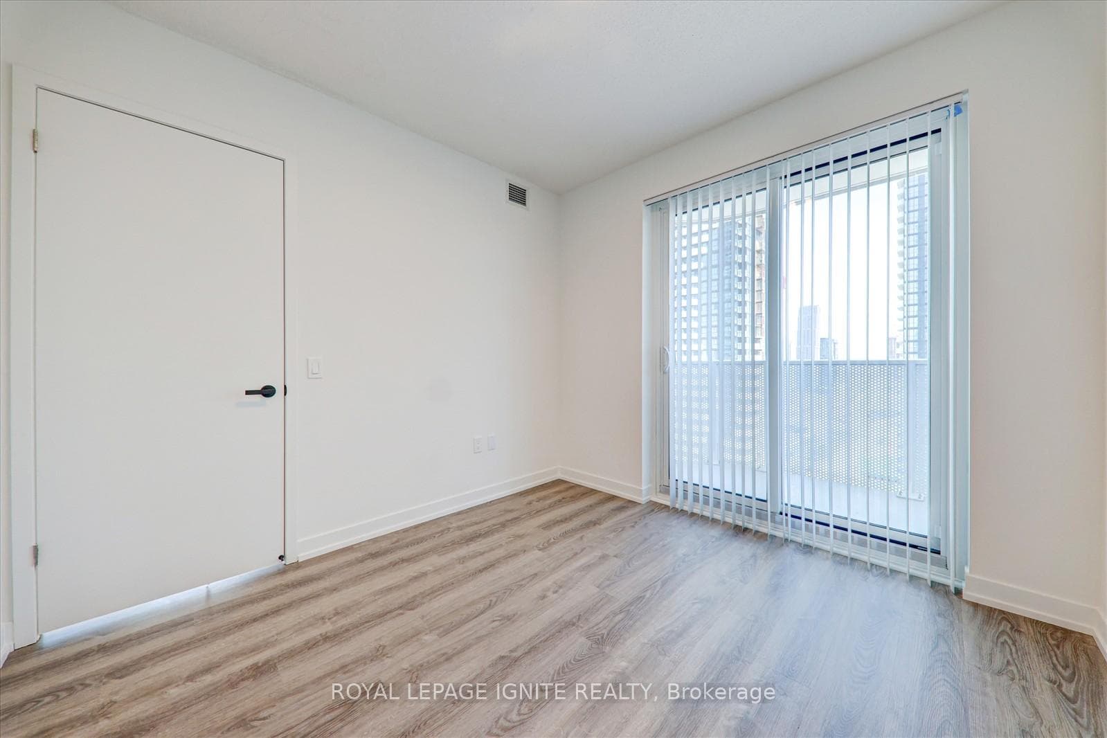 195 Commerce Street Unit 3015 photo 23
