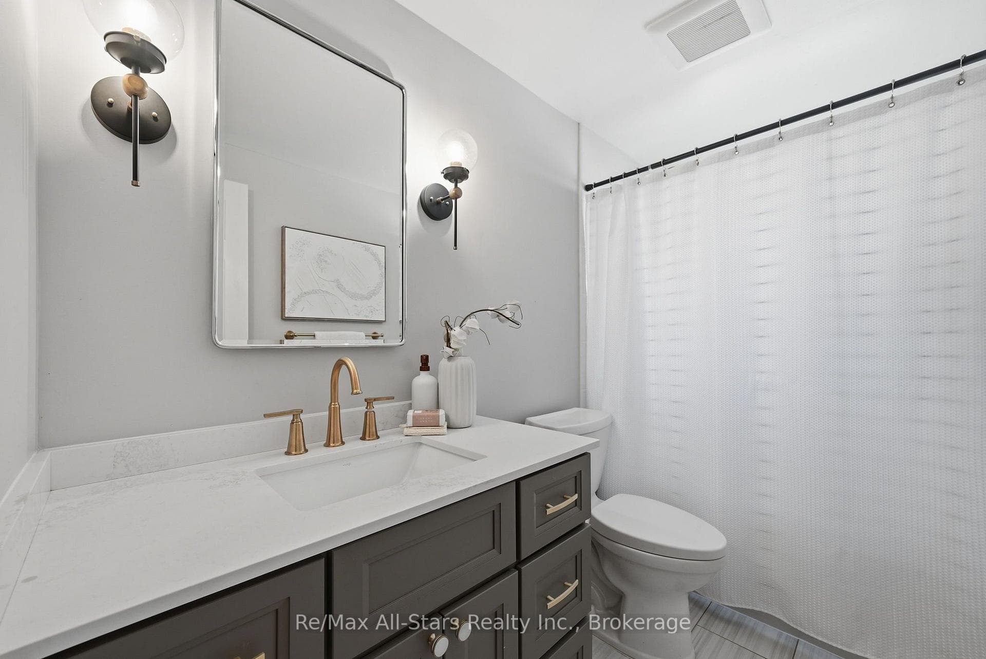 169 Marica Avenue photo 17