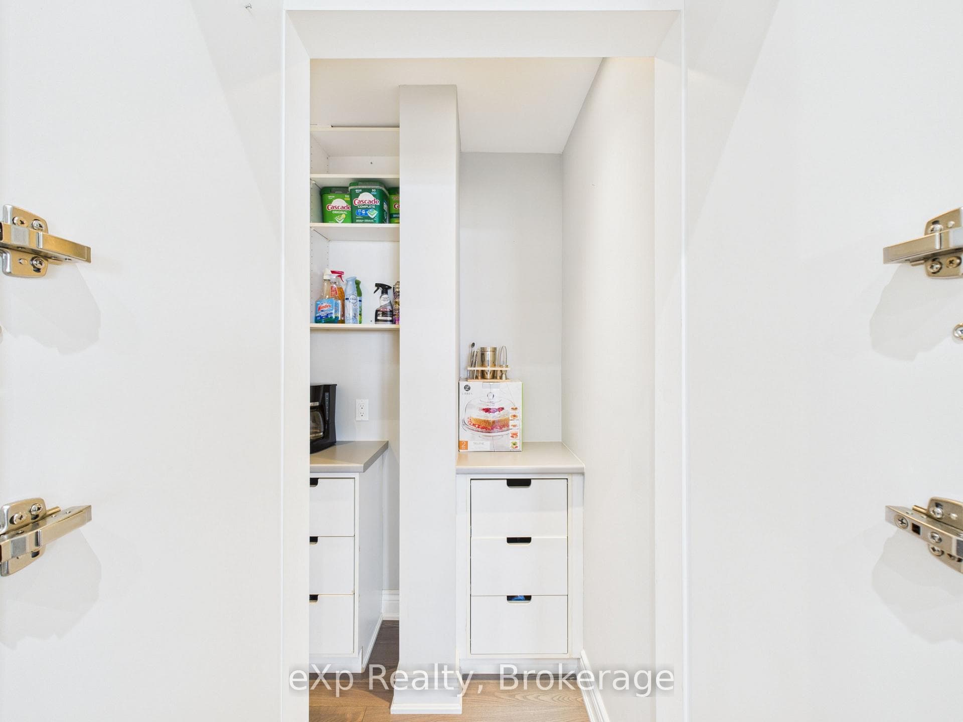 197 Balmy Beach Road photo 10