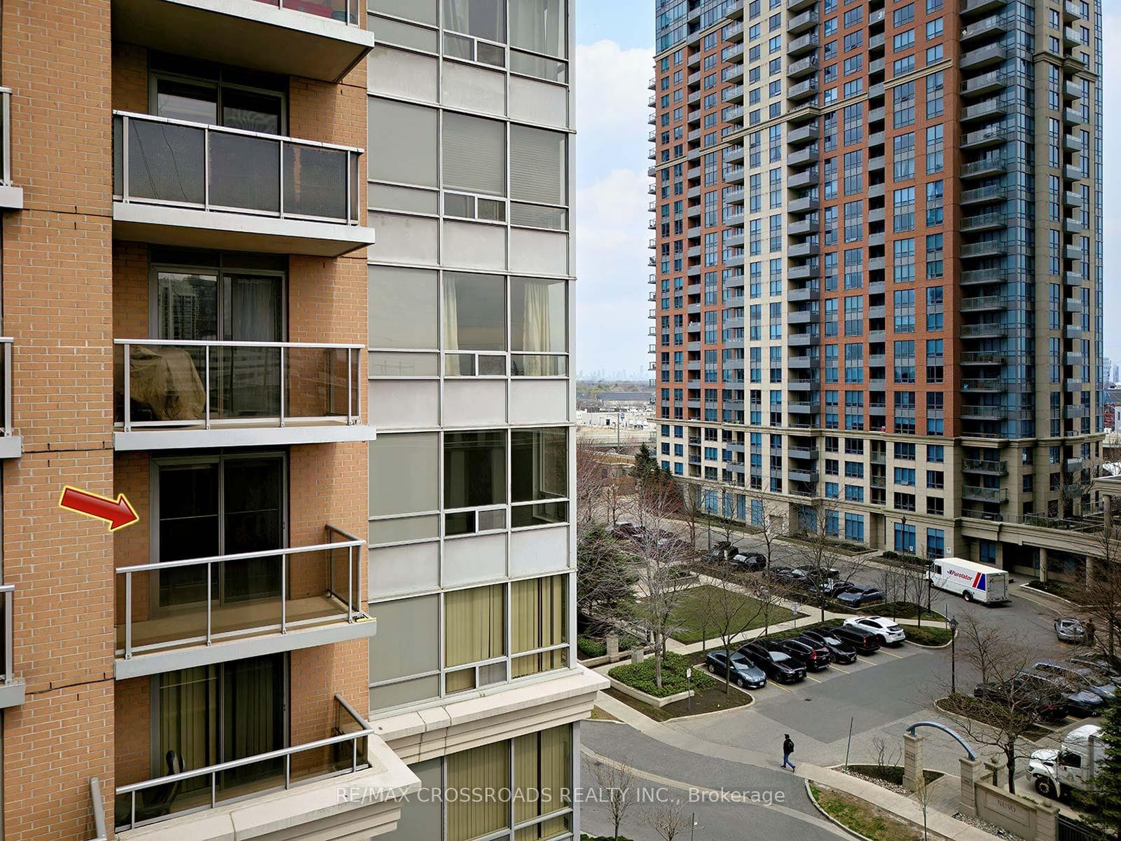 5233 Dundas Street Unit 528 photo 11