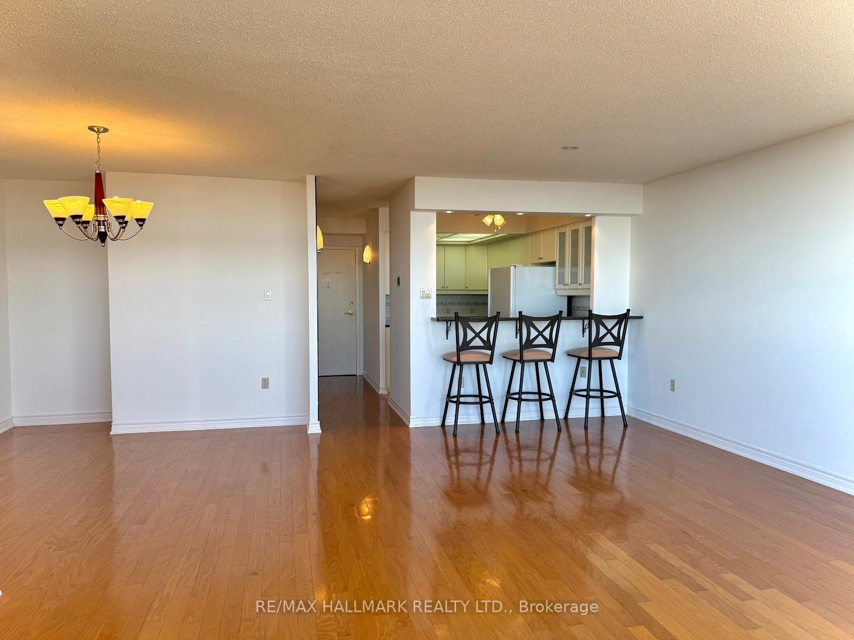 121 Ling Road Unit 1801 photo 10