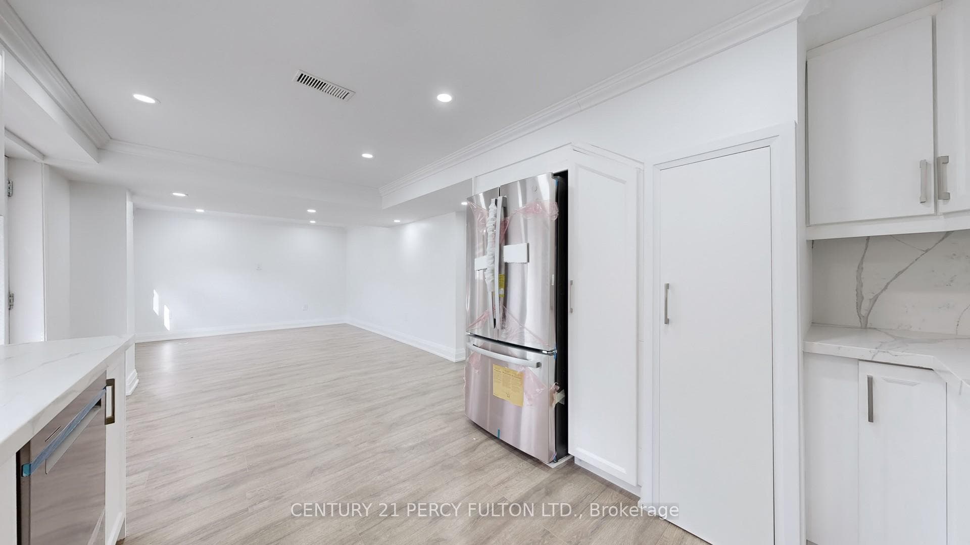287 Ravenscroft Road Unit Legal Bsmt photo 13