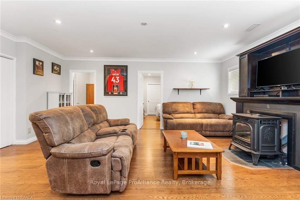 1091 CLIFFSIDE Drive photo 25