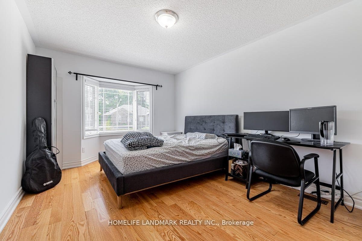 56 Loredana Court photo 9