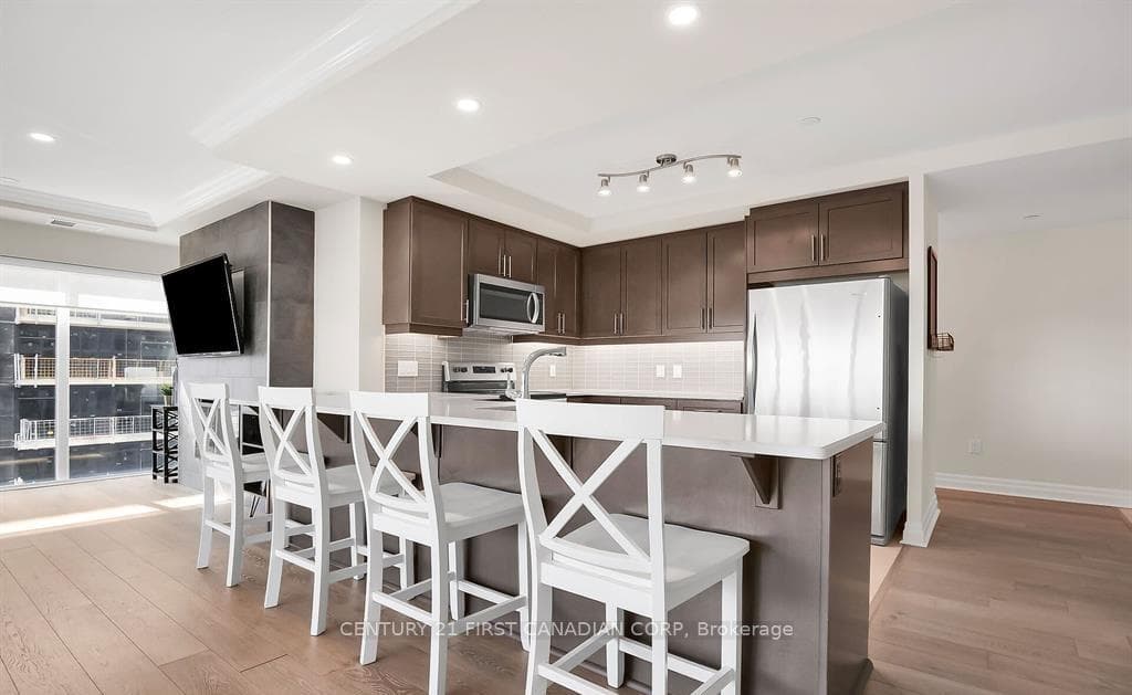 505 TALBOT Street Unit 1307 photo 21
