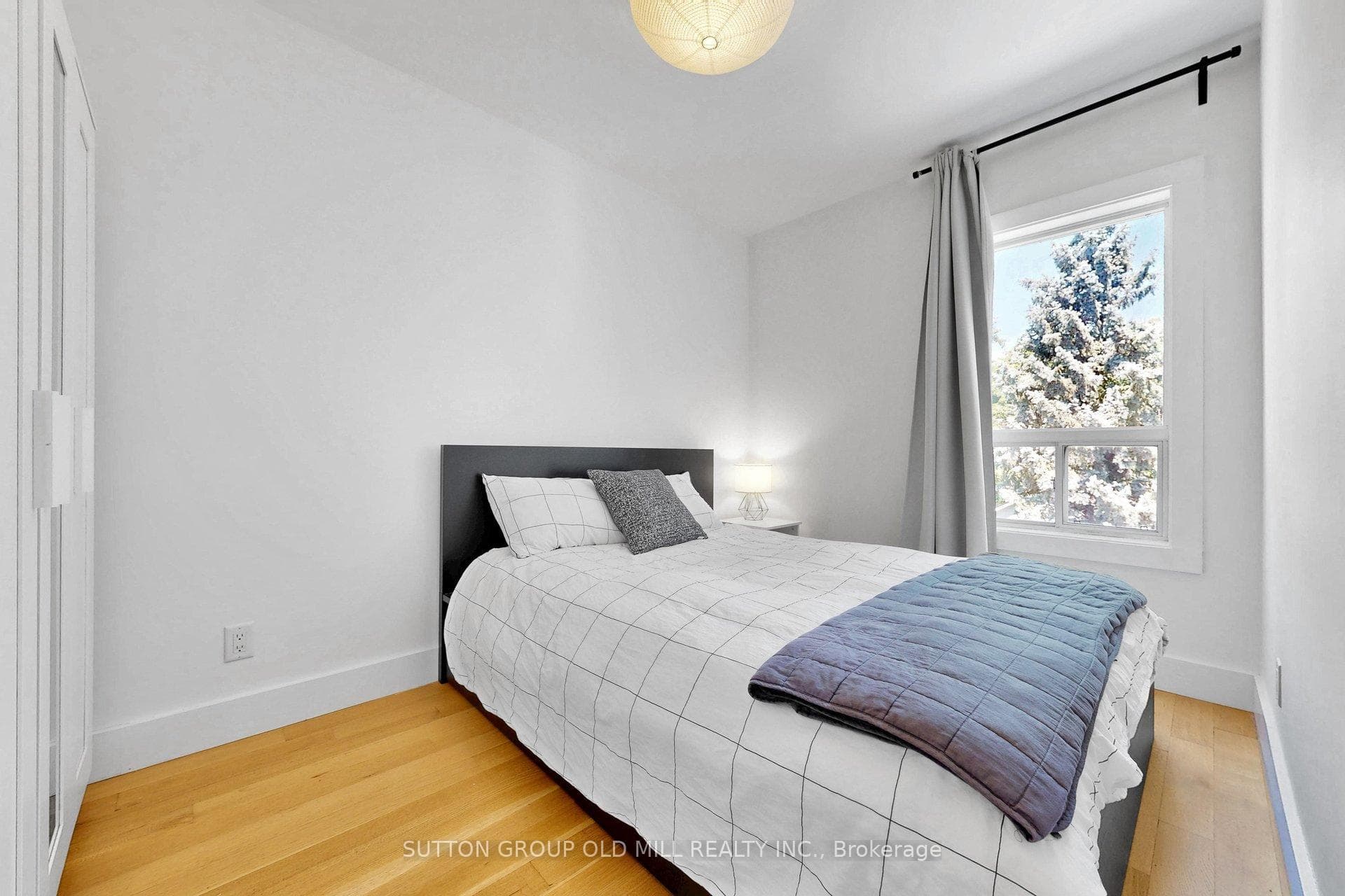 90 Fermanagh Avenue photo 30