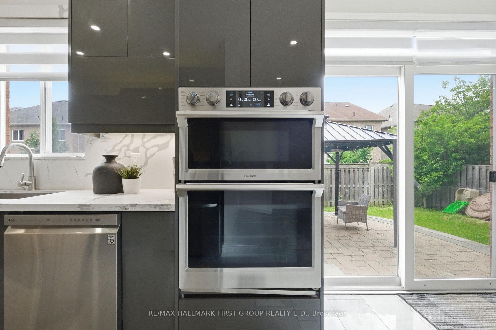 22 Cragg Crescent photo 11