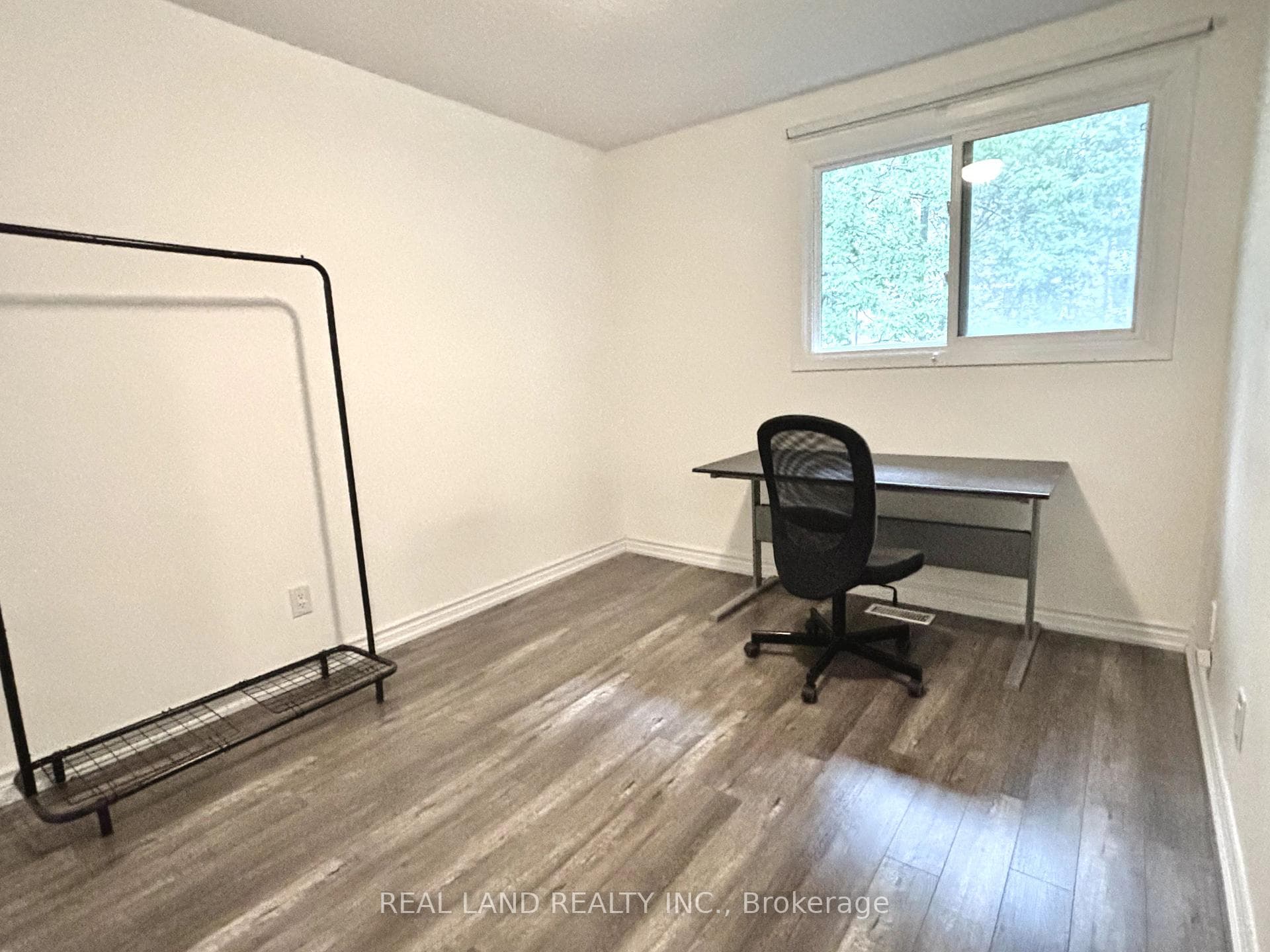 2359 birchmount Road Unit #28 photo 12