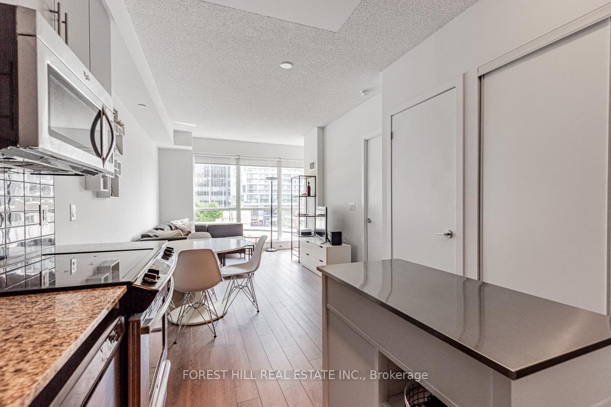 60 Berwick Avenue Unit 501 photo 9