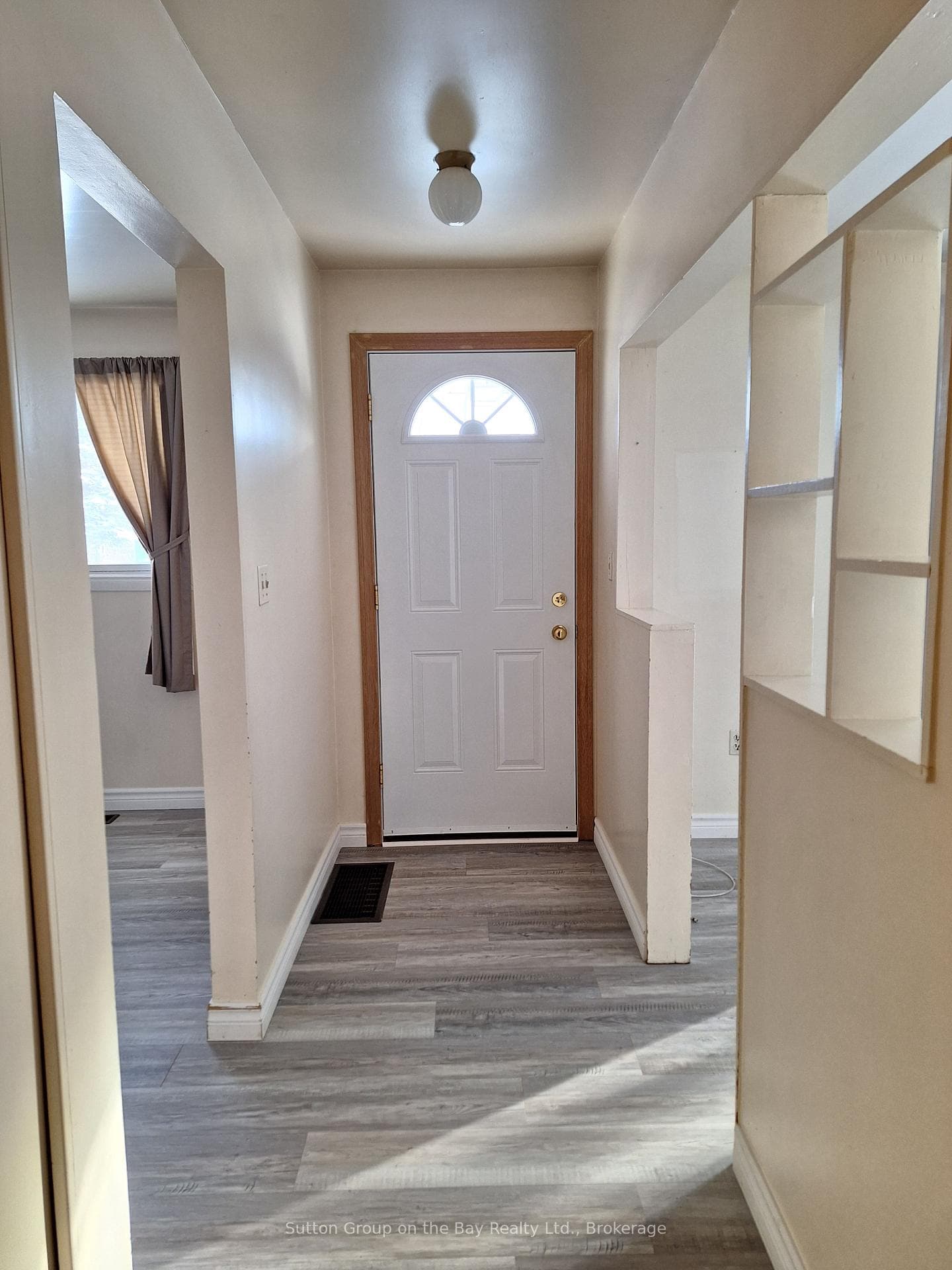 144 Mary Street photo 10