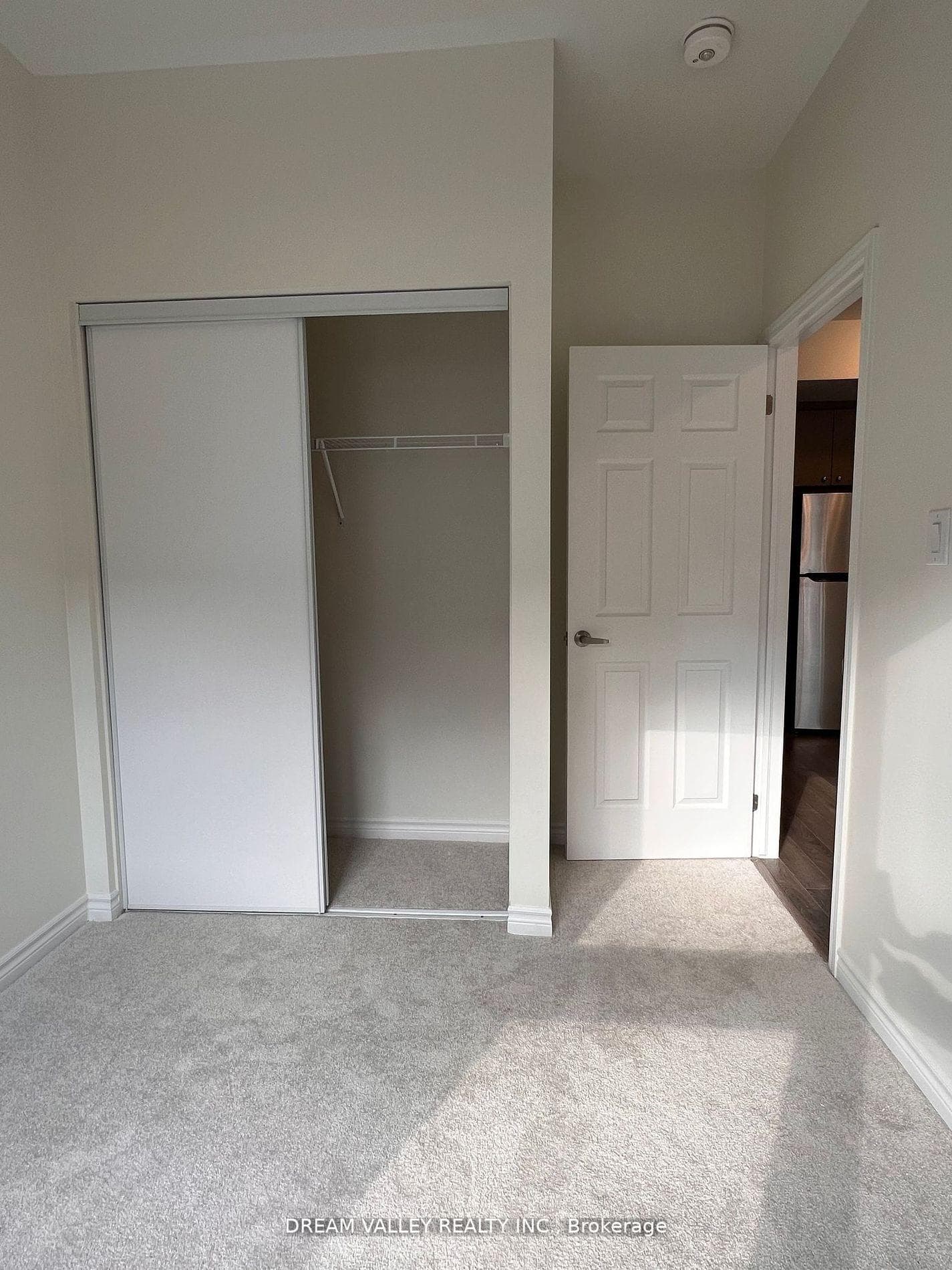 2789 Eglinton Avenue Unit 441 photo 5
