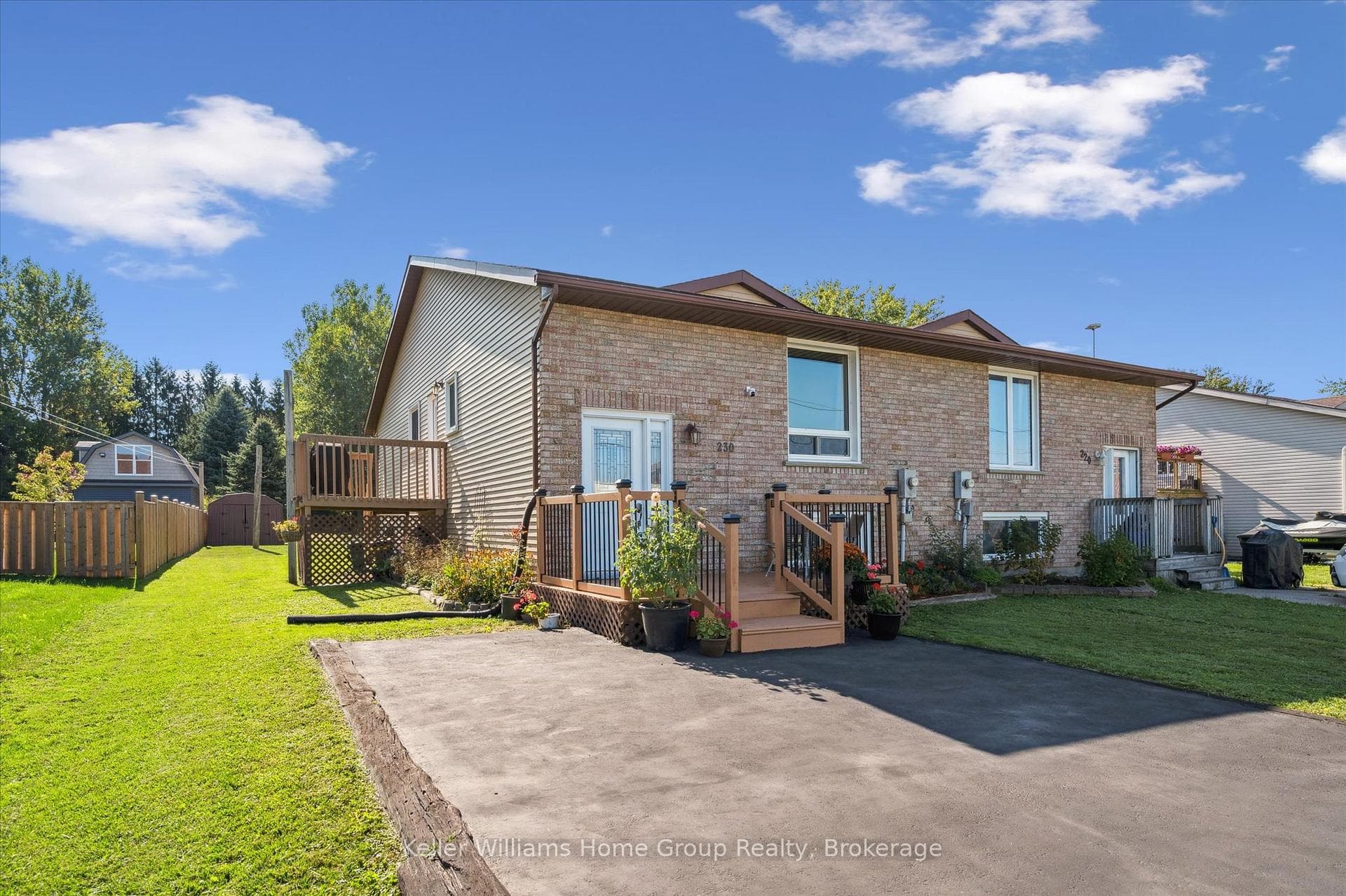 230 Gordon Street photo 1