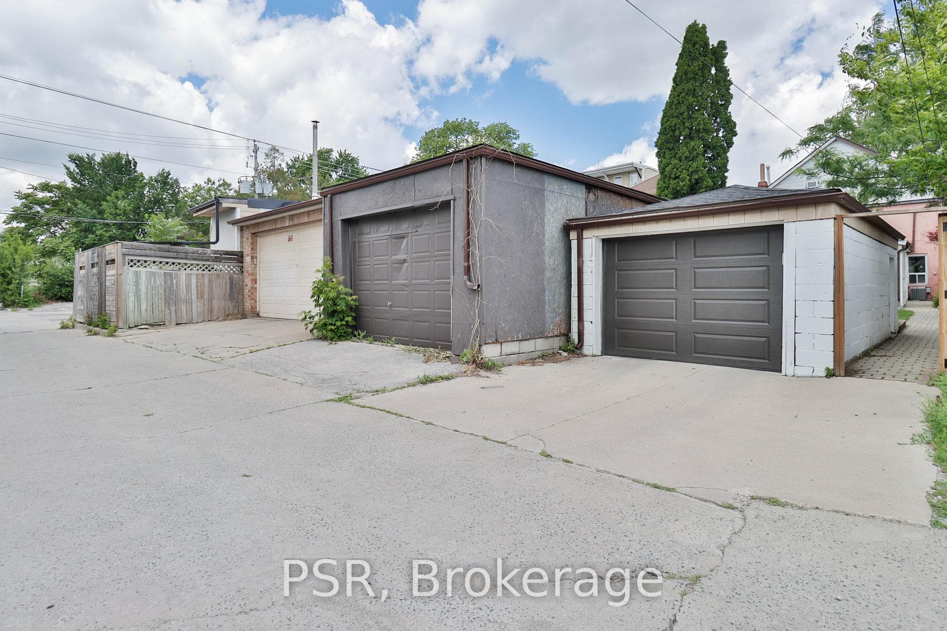 175 Maria Street photo 36