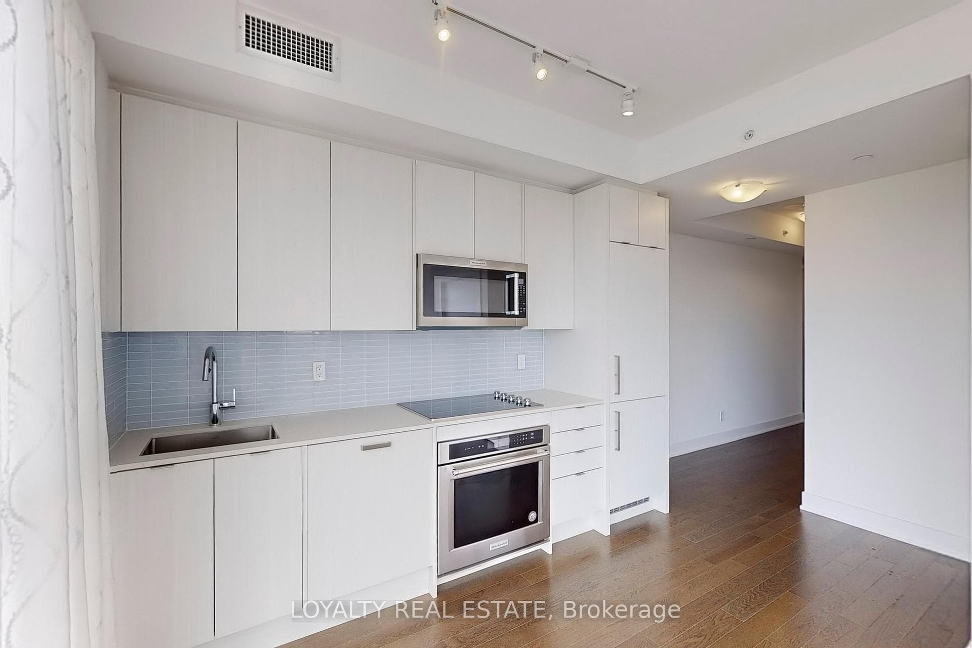 181 Bedford Road Unit 1202 photo 11