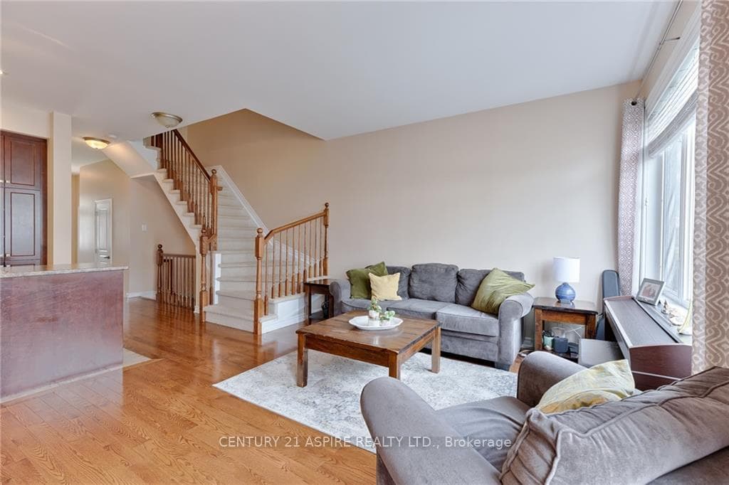 1032 BUTLER Boulevard photo 9