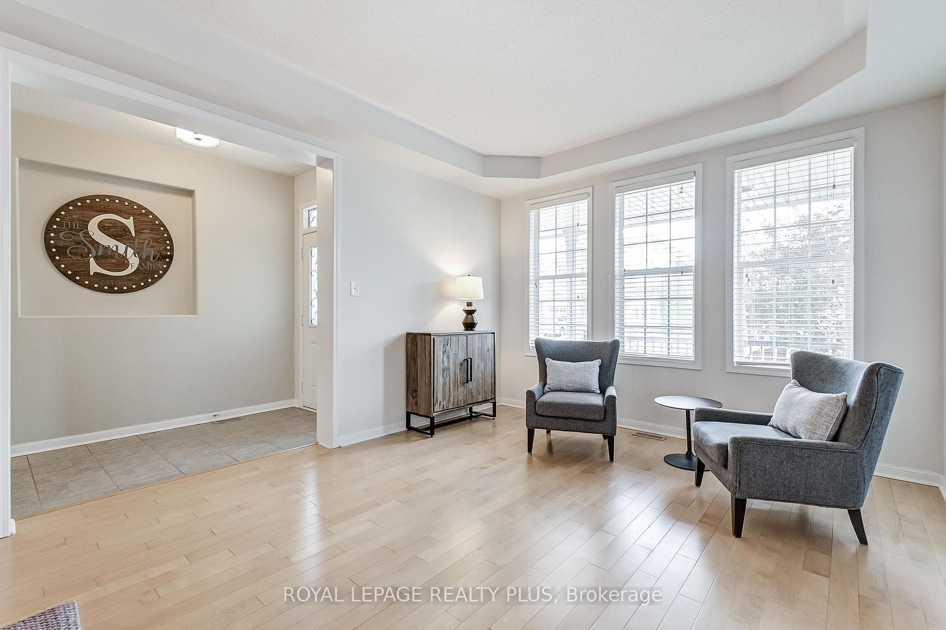 1376 Hearst Boulevard photo 7