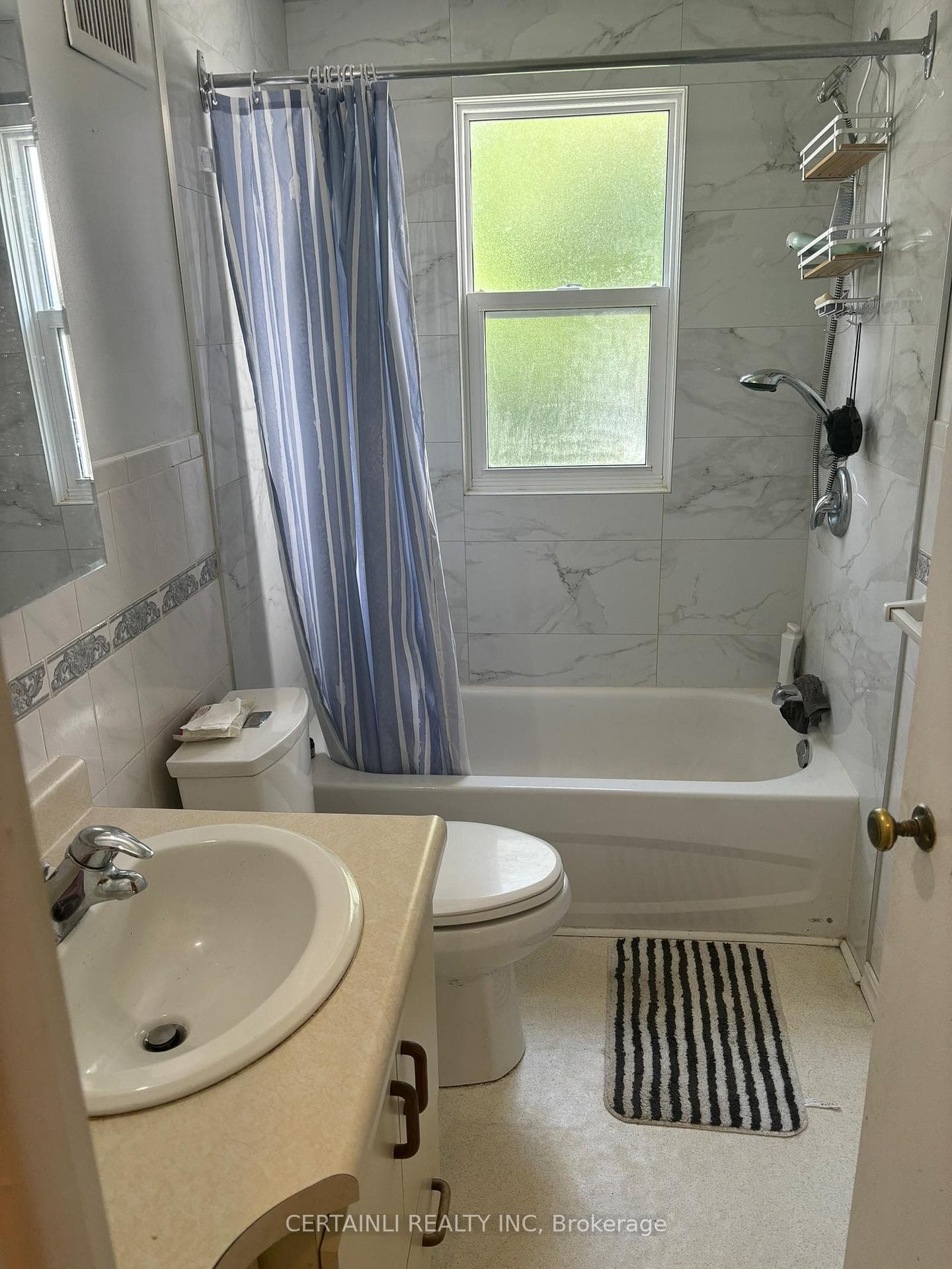 632 Wallace Street photo 9