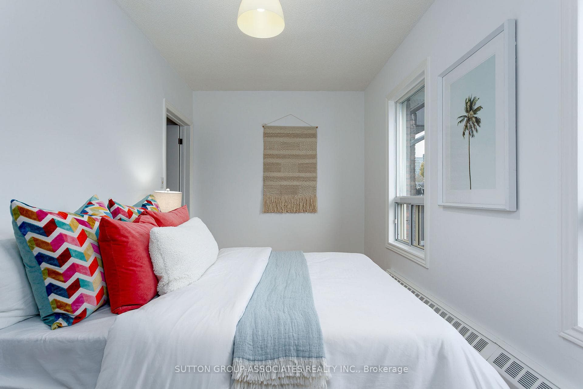 195 Hallam Street photo 22