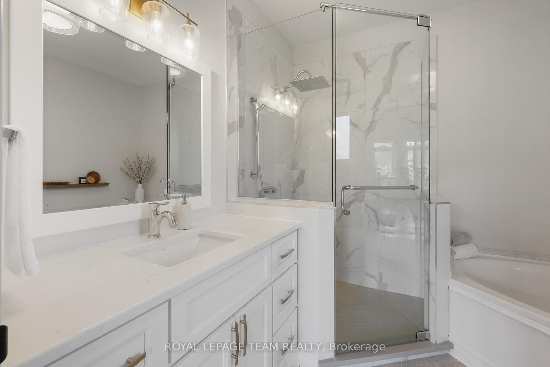 Ensuite