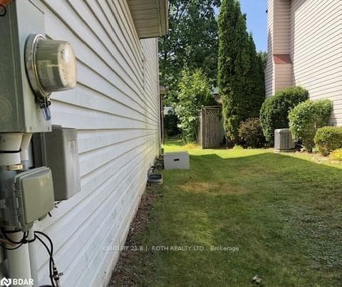 12 Carr Drive photo 31