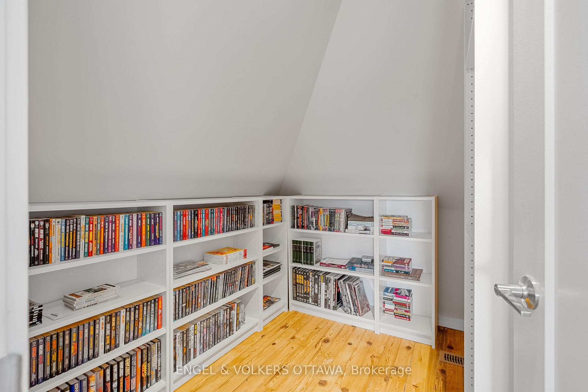 513 Edison Avenue photo 35