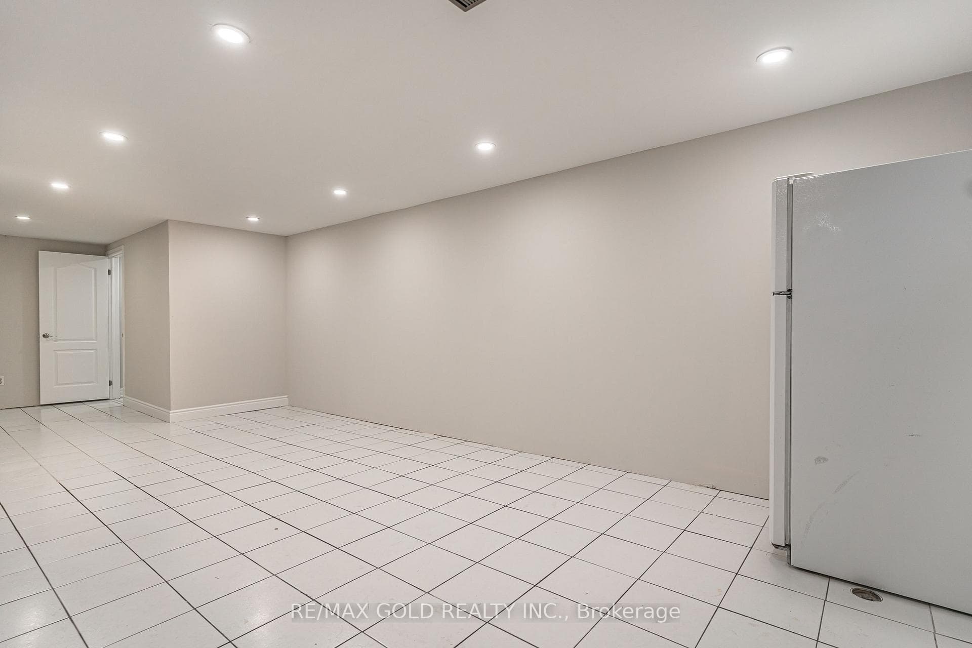 9 Dalton Place photo 28