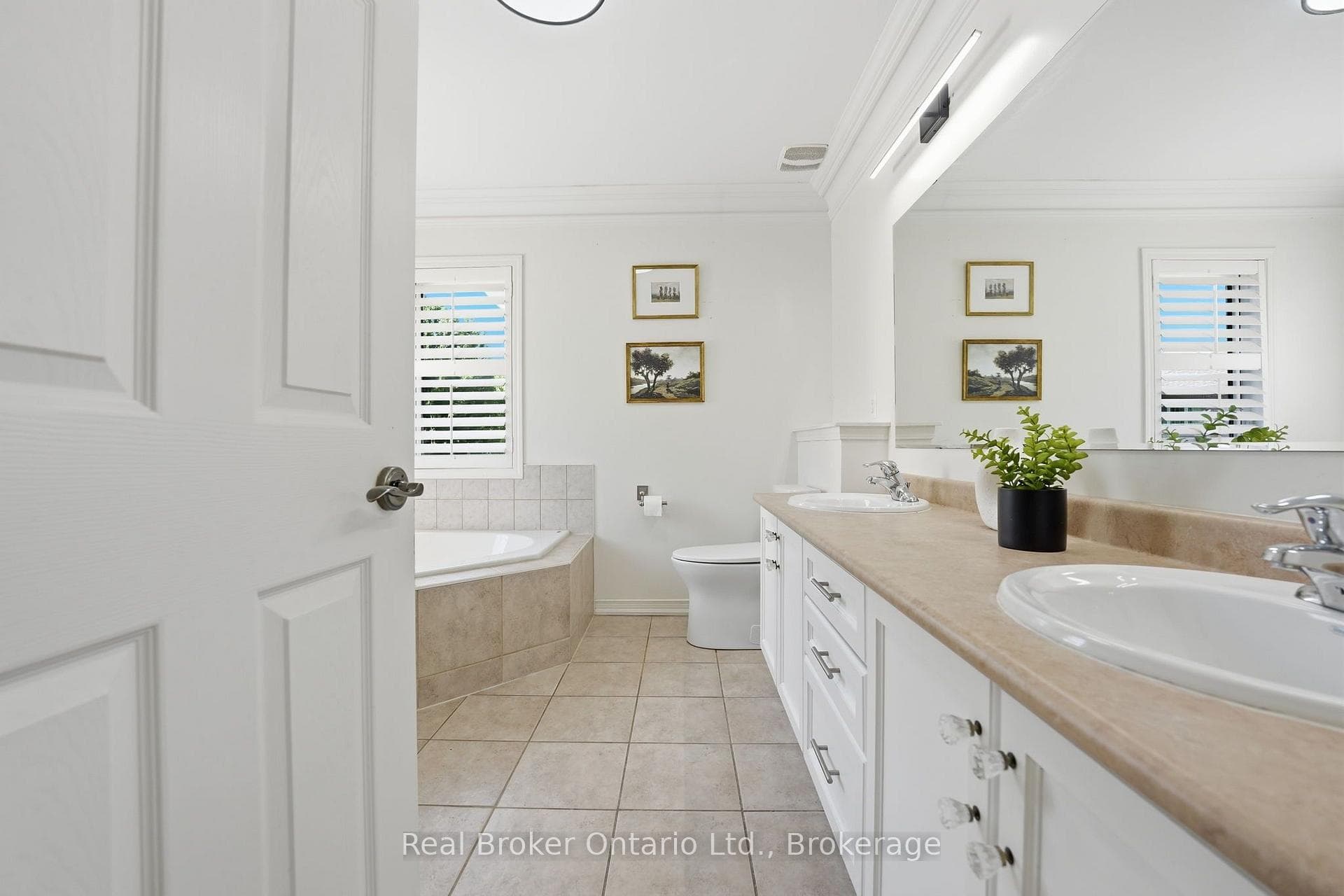 3293 Steeplechase Drive photo 29