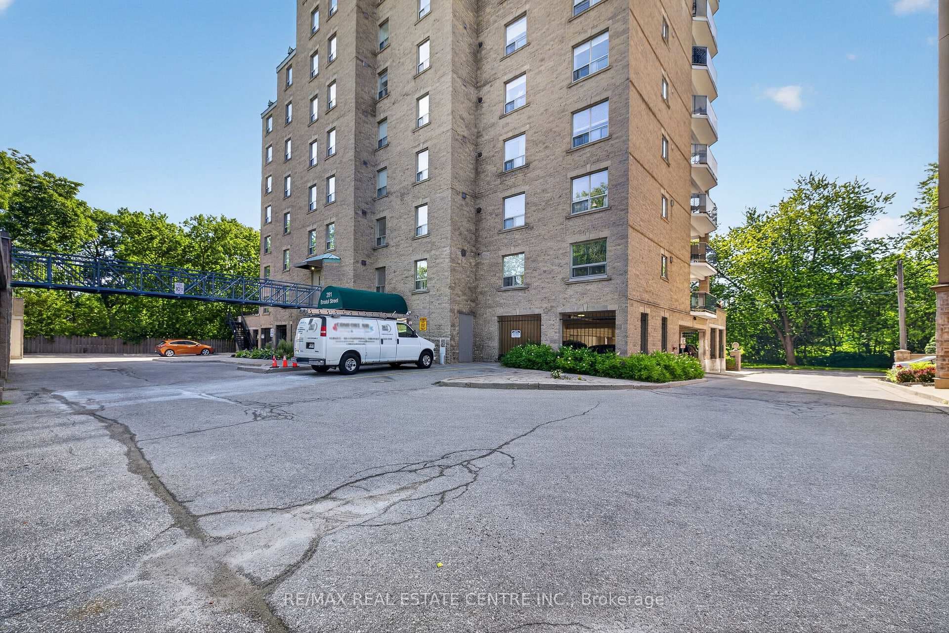 281 Bristol Street Unit 602 photo 35
