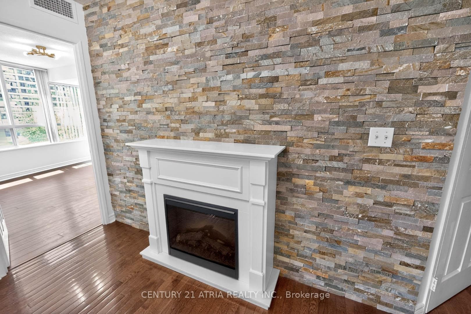 23 Hollywood Avenue Unit 808 photo 19