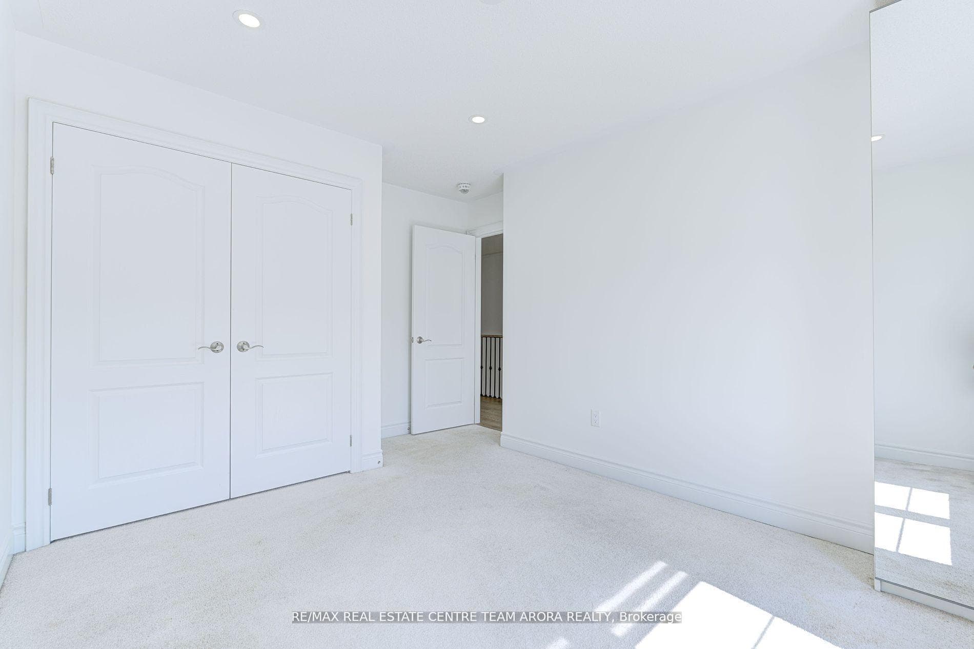 8585 Financial Drive photo 33