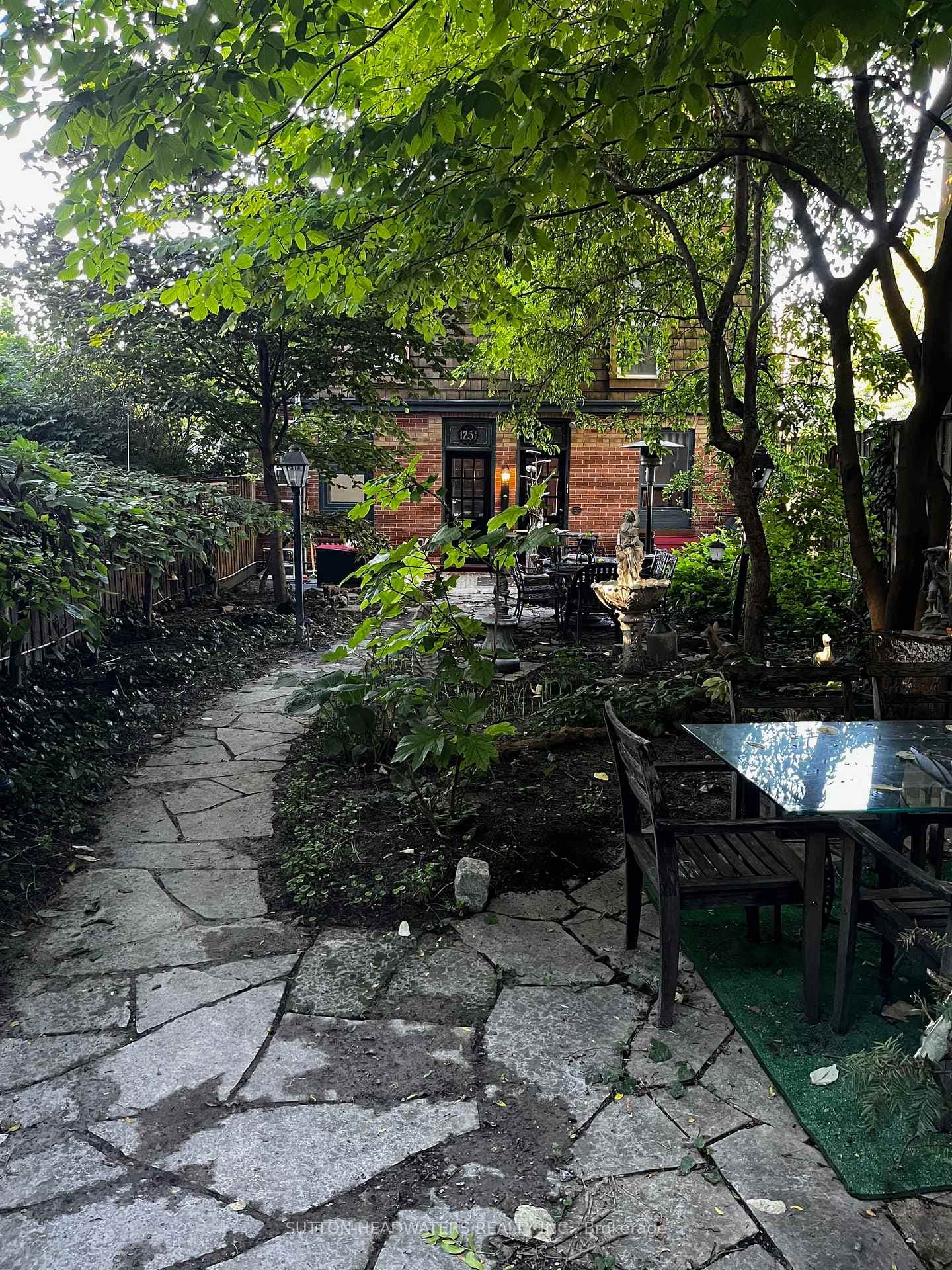 125 WINCHESTER Street Unit Unit B photo 1