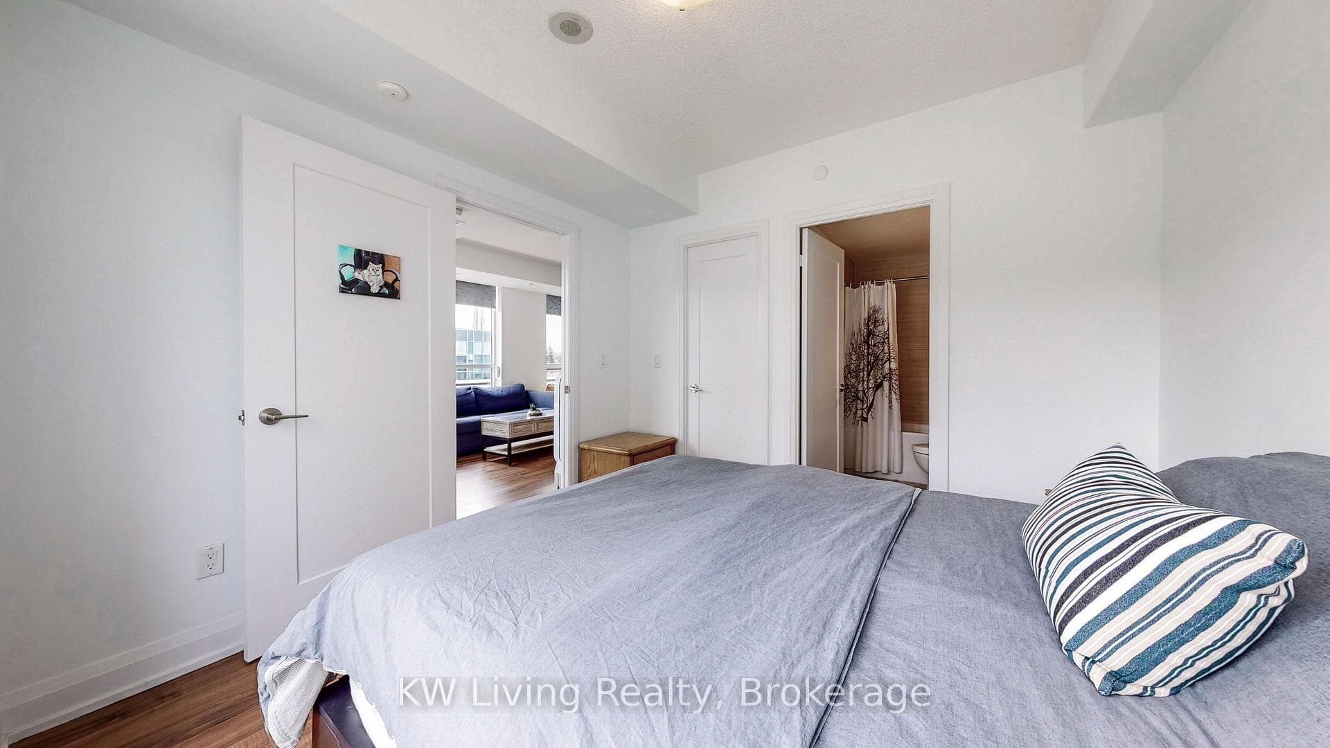 18 Graydon Hall Drive Unit 309 photo 21