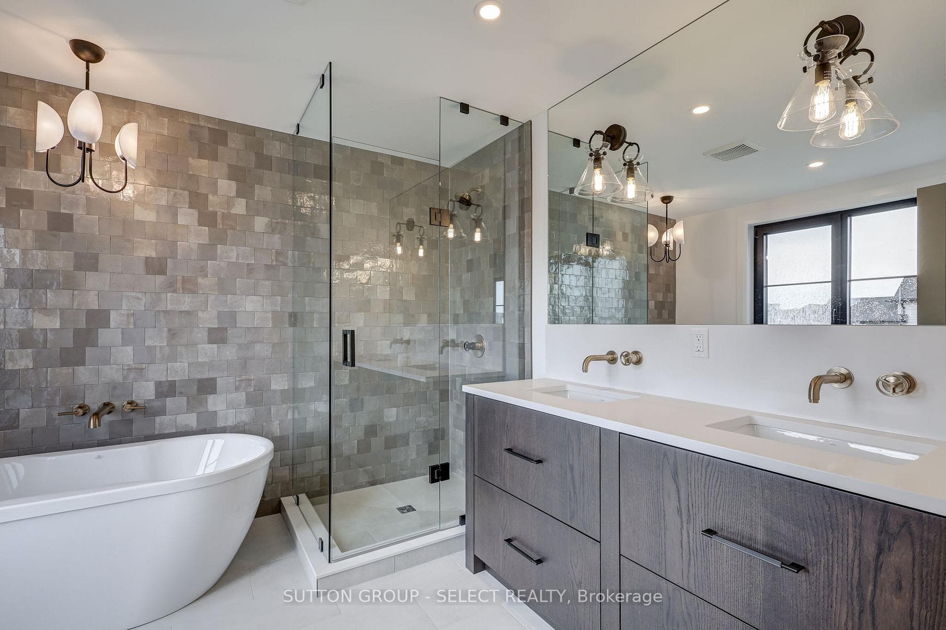 180 WINLOW Way photo 24