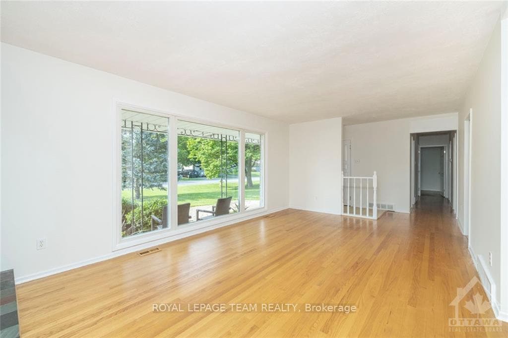 7 REDFIELD Avenue photo 5