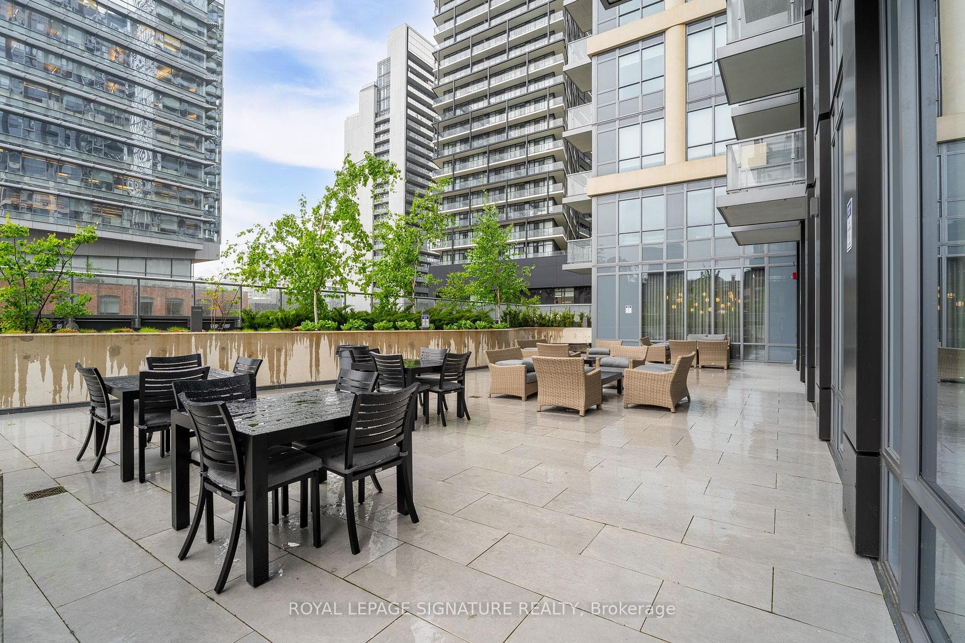 108 Peter Street Unit 1523 photo 29