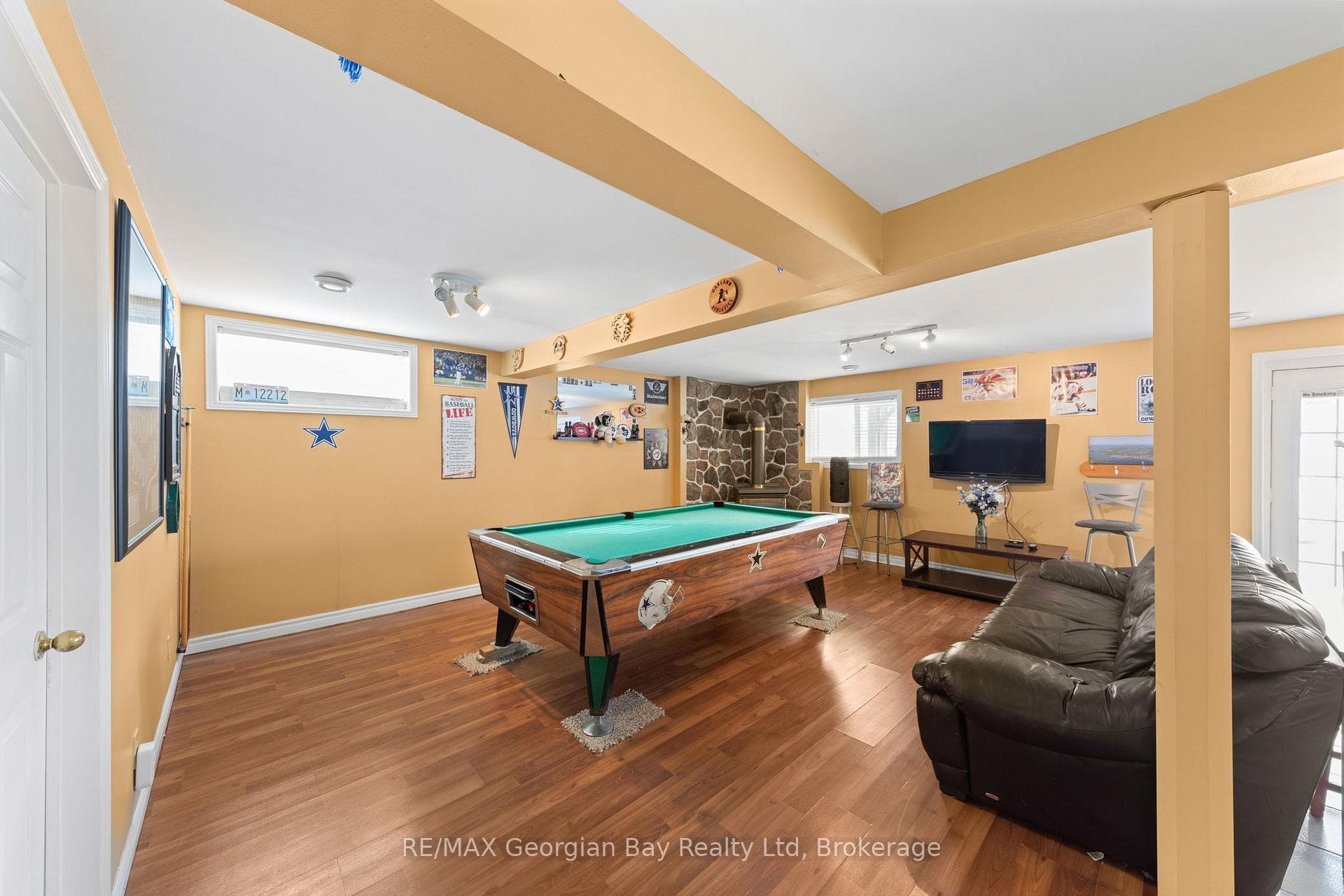 758 Ontario Street photo 30