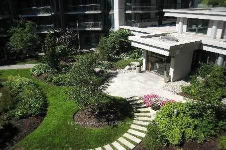 2119 Lakeshore Boulevard Unit 505 photo 3