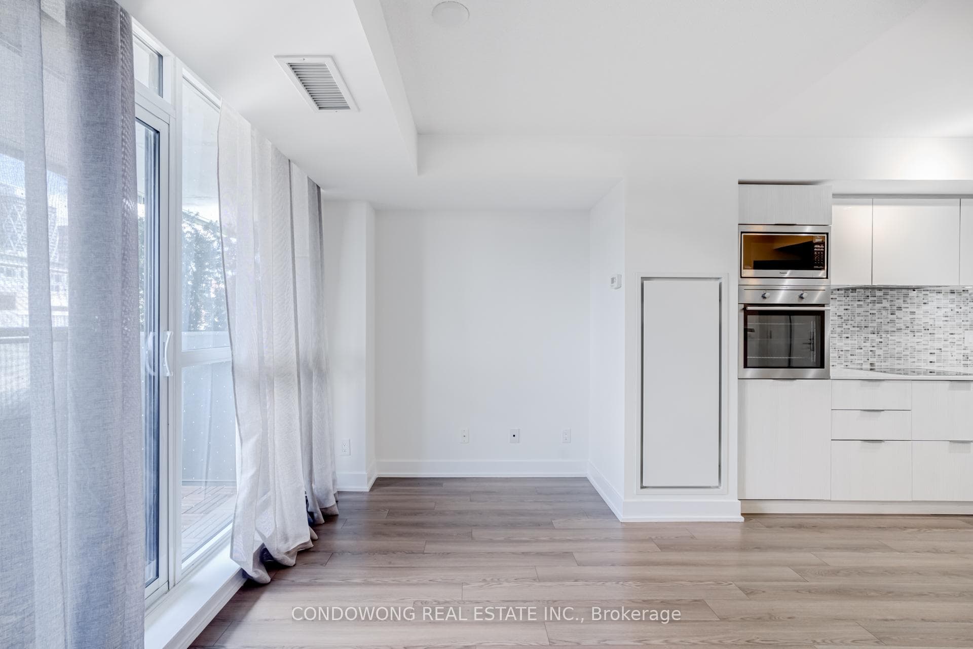 318 Richmond Street Unit 406 photo 13