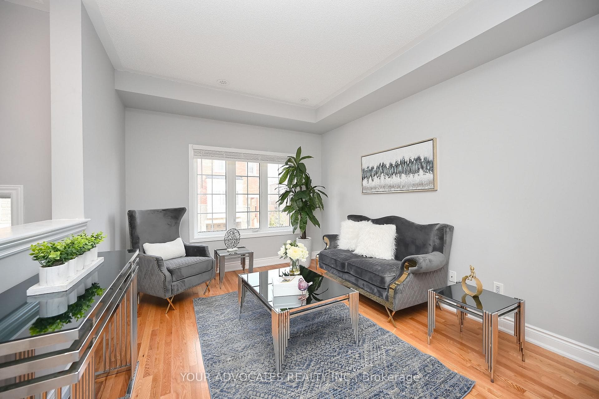 24 Aspen Hills Road photo 5