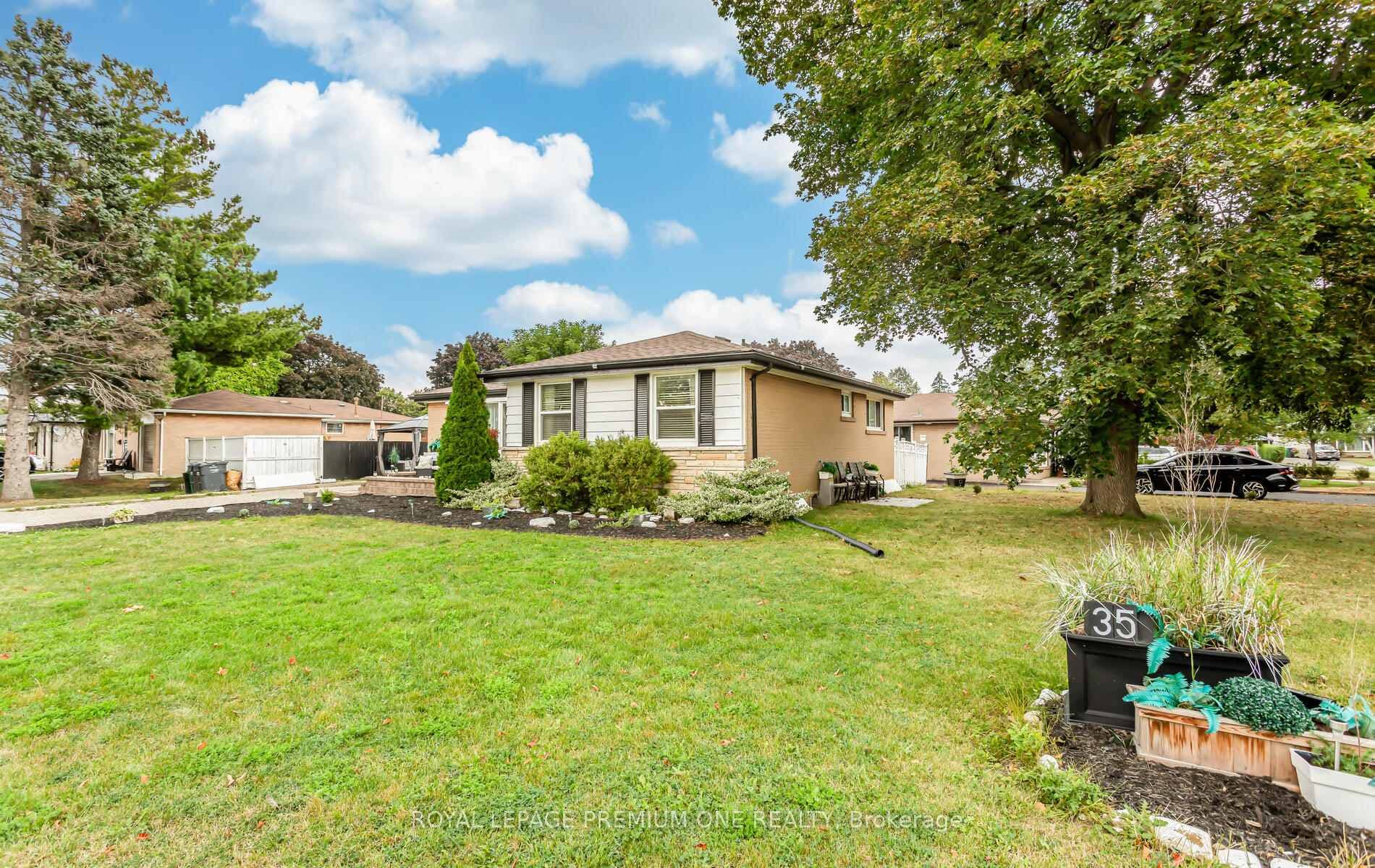 35 Brentwood Drive photo 3