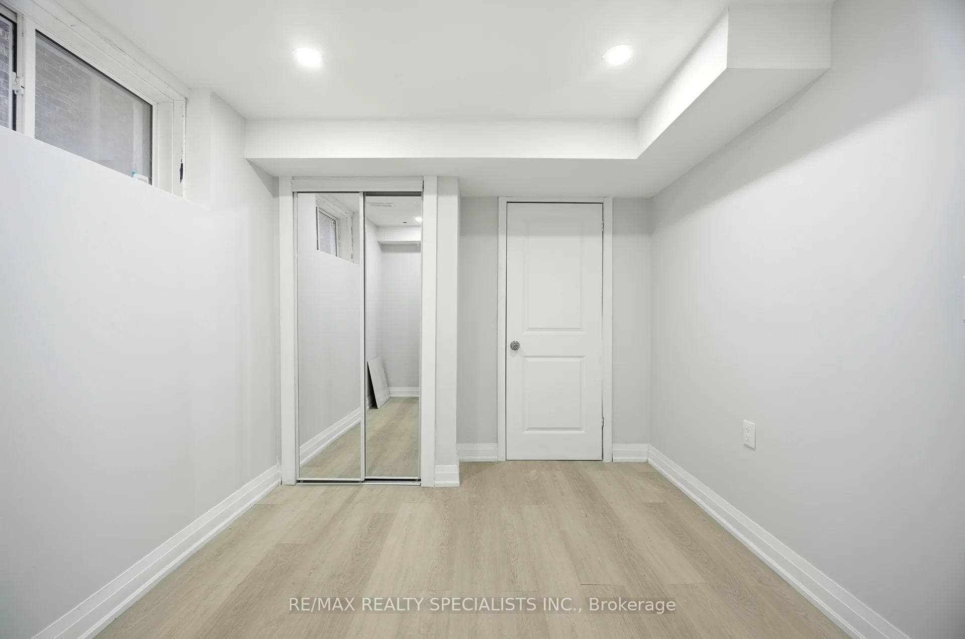 15 Dalbeattie Drive photo 17