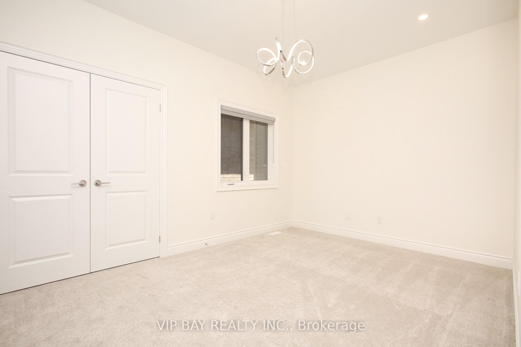 8 Tremoy Road photo 28