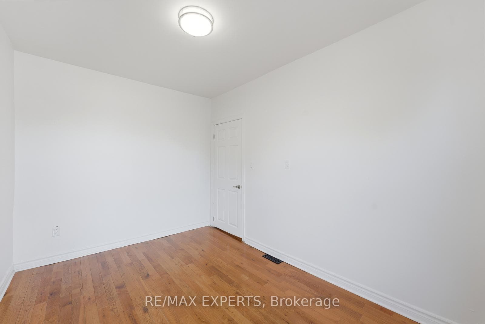 148 Ascot Avenue photo 23